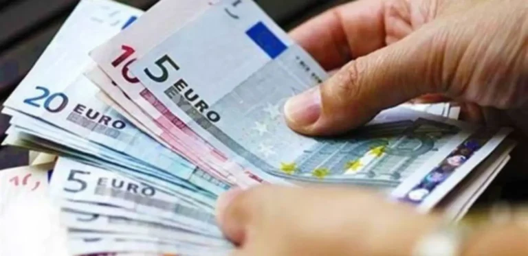 Γιατί οι επιχειρήσεις προτιμούν κουπόνια αντί αυξήσεων