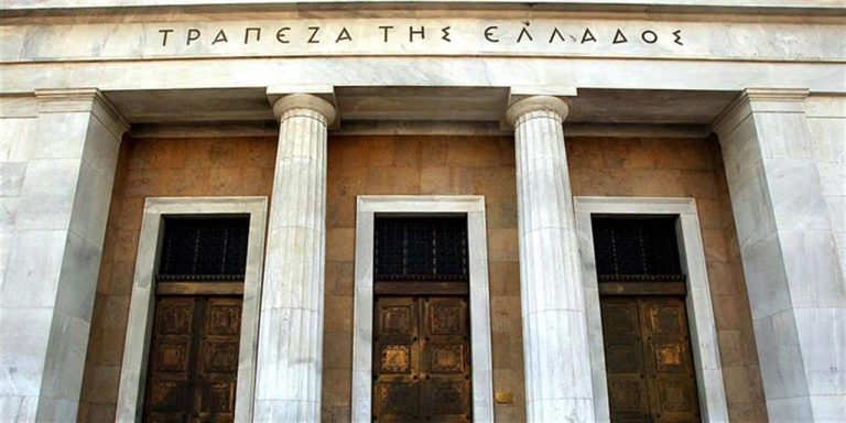 Πρώτο καμπανάκι για τουρισμό οι «παγωμένες» εισπράξεις Ιουνίου