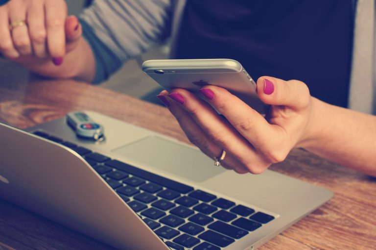 Επάγγελμα influencers: Πόσα παίρνουν για κάθε post