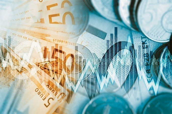 Πάνω από 10 δισ. ευρώ το πλεόνασμα του 2026 – Τι αφήνει για νέες παροχές