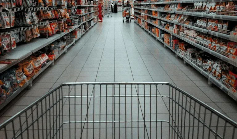 Market Pass και επίδομα 300 ευρώ: Αυτοί είναι οι δικαιούχοι – Πότε έρχονται οι πληρωμές