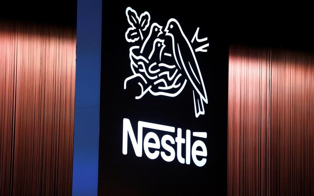 Ο Μεντβέντεφ απαντά στο Παρίσι για τη Nestle: Η Ευρώπη καταλαβαίνει μόνο τη γλώσσα της «ισχύος»