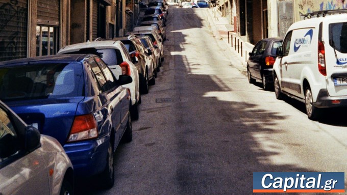 Εξαρθρώθηκε εγκληματική ομάδα που έκλεβε οχήματα και τα διέλυε για πώληση ως ανταλλακτικά (Πηγή: capital.gr)