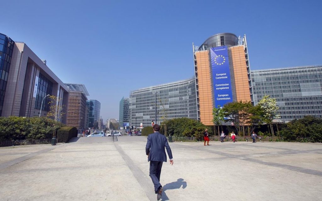 Η ΕΕ προειδοποιεί για την «κρίση τιμών» στην ενέργεια