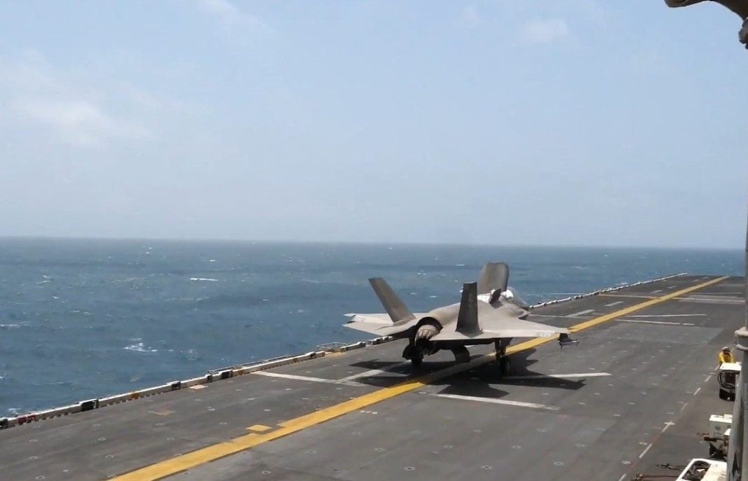 CENTCOM: Οι ΗΠΑ έχουν ανακατευθύνει 105 πλοία στο πλαίσιο του αποκλεισμού κατά του Ιράν