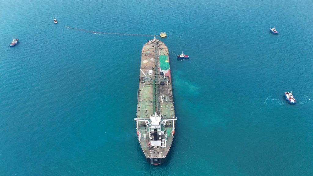 Reuters: Η ADNOC των ΗΑΕ αγοράζει εκατομμύρια βαρέλια ιρακινού αργού πετρελαίου