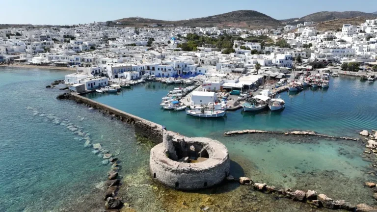 Ferryhopper: Αυτά ήταν τα Ελληνικά νησιά που προτίμησαν Έλληνες και ξένοι ταξιδιώτες το καλοκαίρι του 2026