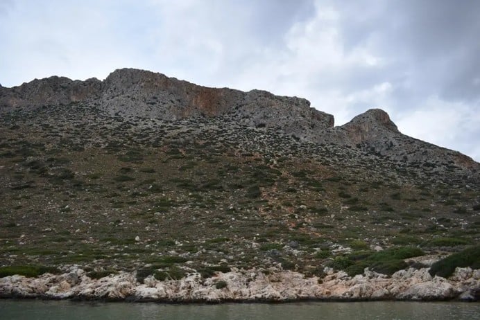 Η διαλεκτική της φύσης με τις αρχαιοελληνικές λατρείες στη δυτική Κρήτη