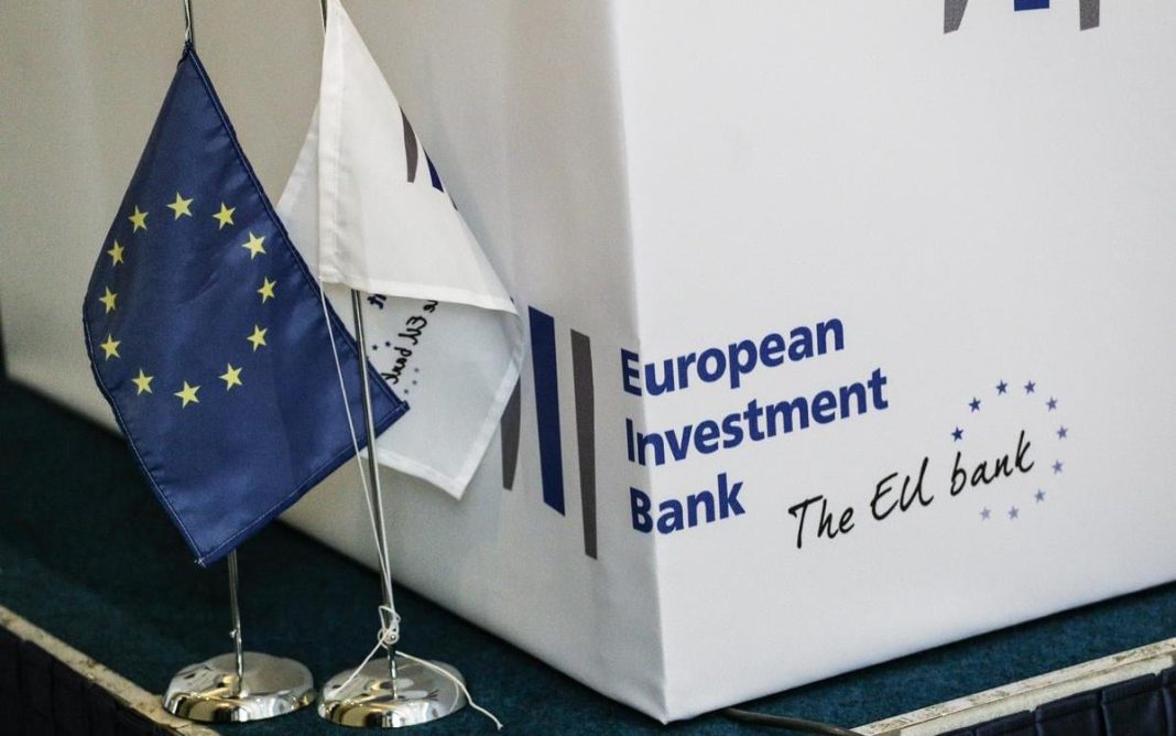 Politico: Συμφωνία της ΕΤΕπ με τον Καναδά για κρίσιμες πρώτες ύλες