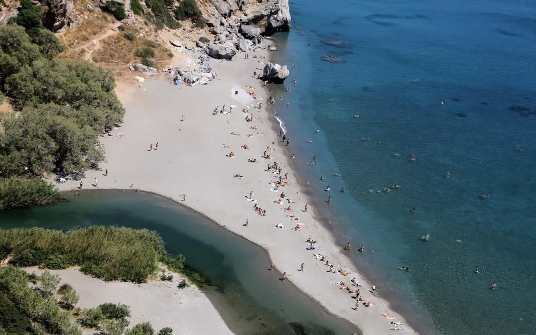 Κρήτη: Αύξηση των τουριστικών αφίξεων, αλλά μείωση των εσόδων