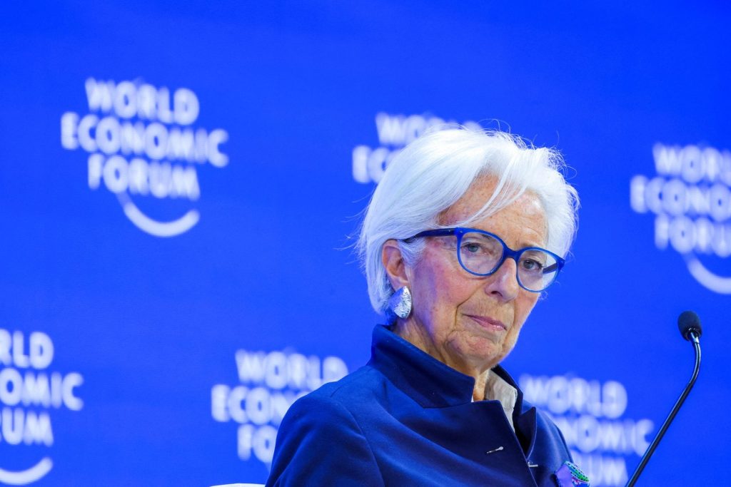 Bloomberg: Η Λαγκάρντ αποκάλυψε ότι αποχωρεί από την ΕΚΤ για να έχει «μεγαλύτερη ελευθερία» να μιλάει