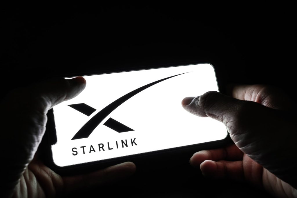 Ουκρανία: Βελτιώθηκε η σύνδεση με το Starlink – Ο Μασκ δείχνει την αμερικανική κυβέρνηση για τους περιορισμούς