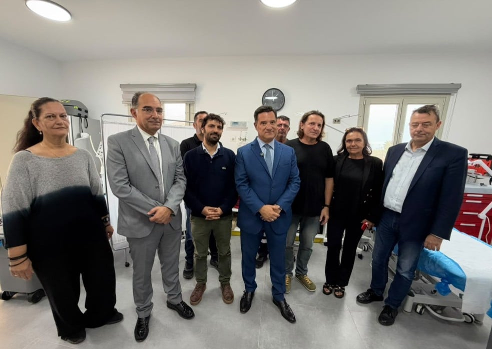 Εγκαίνια για το ανακαινισμένο Κέντρο Υγείας Πάρου