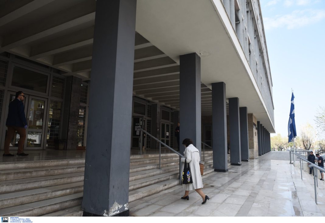 Θεσσαλονίκη: Στα δικαστήρια ο 22χρονος που συνελήφθη για τον θάνατο της 20χρονης μετά από χρήση ναρκωτικών