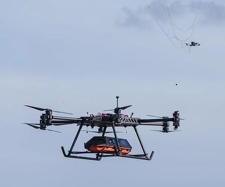 Ξεκινά τις διασώσεις το πρώτο drone-ασθενοφόρο (βίντεο)