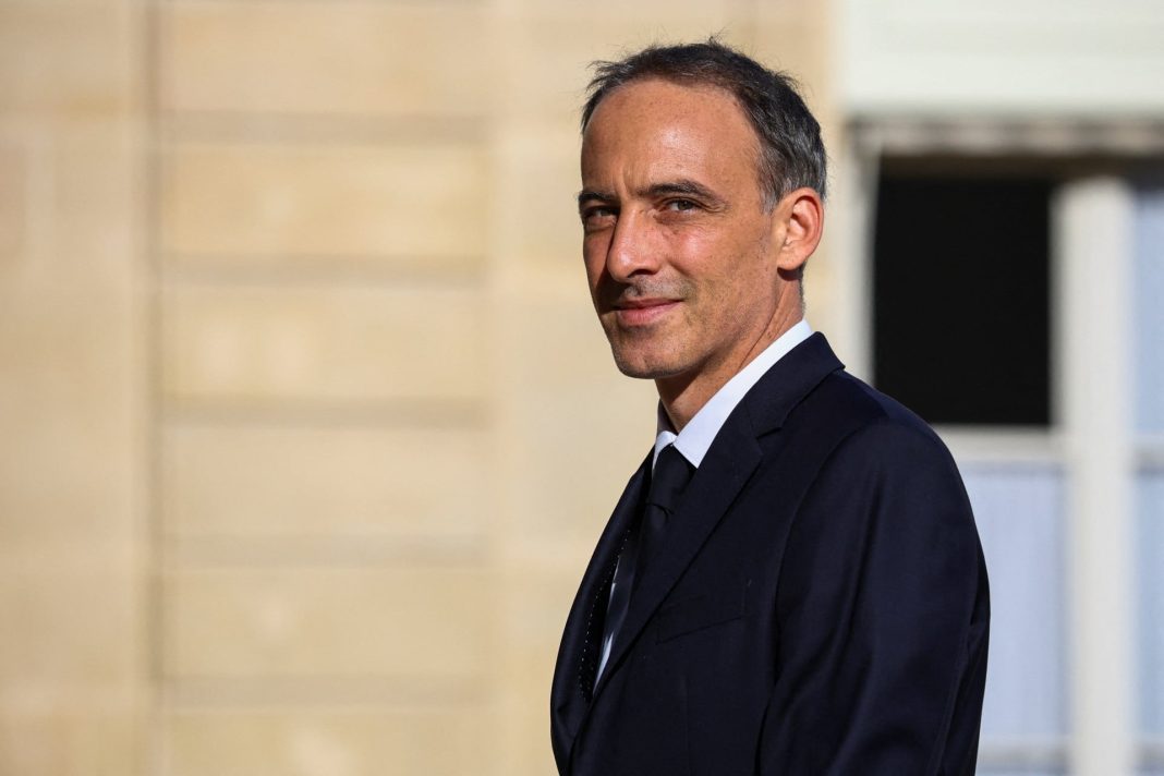 Γαλλία: Ο Ραφαέλ Γκλικσμάν υποψήφιος για την προεδρία με τους Σοσιαλιστές